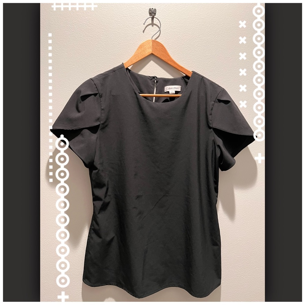 ♟️Lightweight Calvin Klein Tunic♟️